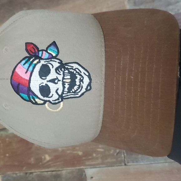 ●2 BASEBALL CAPS● - Picture 4 of 6